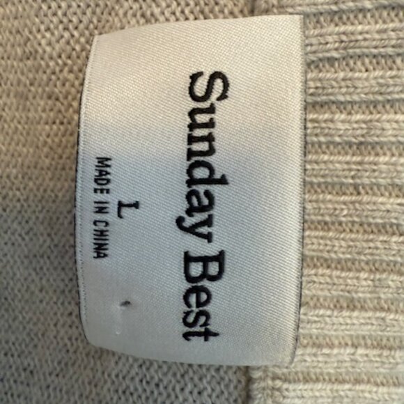 Aritzia gray cardigan sweater (L) - Picture 7 of 8